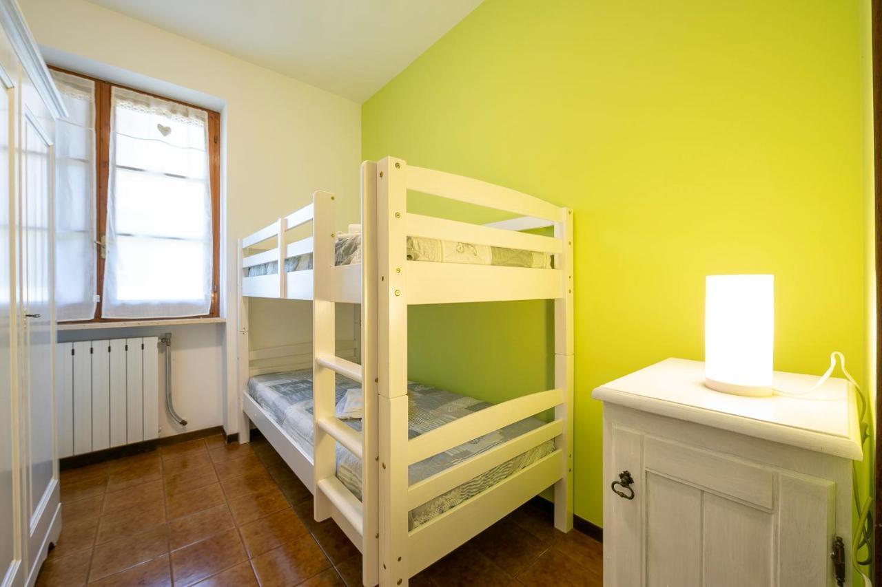 Villa Fiorita Apartments - Happy Rentals Сирмионе Экстерьер фото